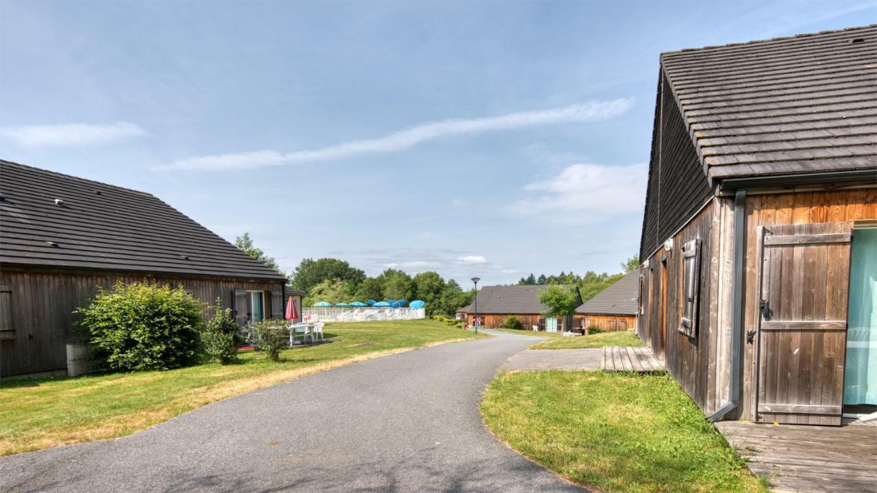 Vacanceole - Residence Le Domaine Du Bosquet Egletons Exterior foto
